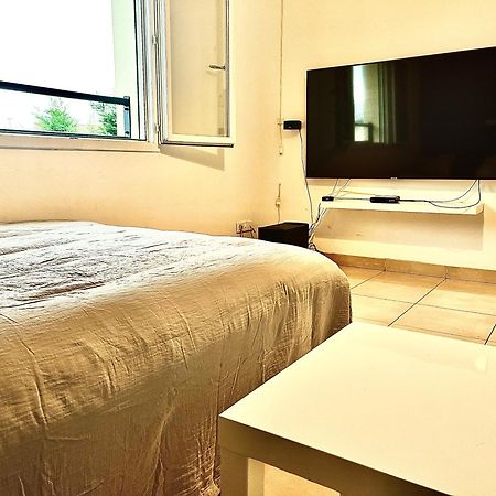 Room In House Вільфонтен Екстер'єр фото